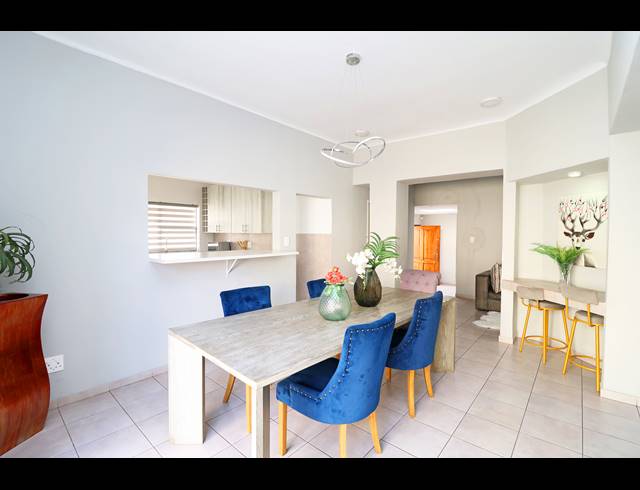5 BEDROOM HOUSE TO LET IN WINSTON RIDGE
